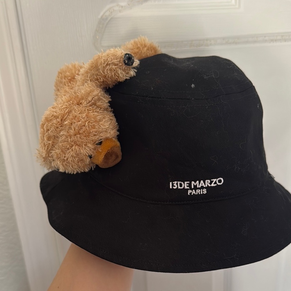 Black Bucket Hat with Teddy Bear